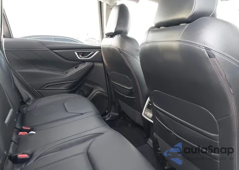 2021 Subaru Forester Touring z USA, uszkodzony, nr VIN JF2SKAXC8MH436385